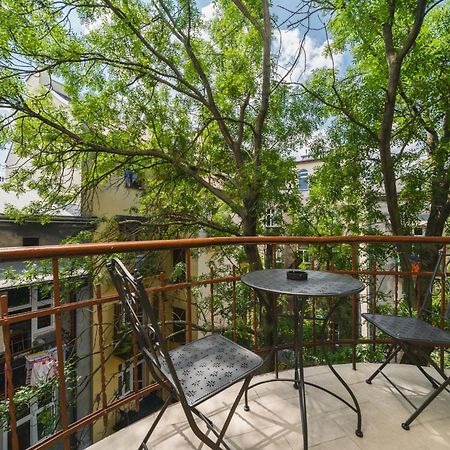 Modern Urban Escape - Old Town Apartment - By Upstairs Krakow Luaran gambar